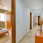 Swieqi 3 Bedroom With Patio