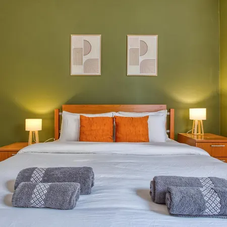 Apartment Swieqi 3 Bedroom With Patio *