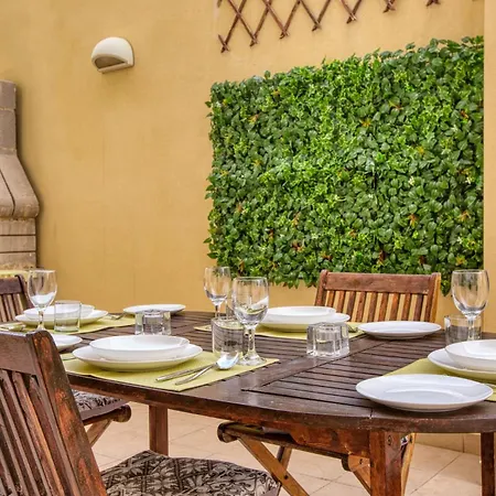 Daire Swieqi 3 Bedroom With Patio