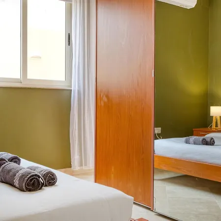 Swieqi 3 Bedroom With Patio * Is-Swieqi