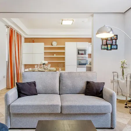 Swieqi 3 Bedroom With Patio *