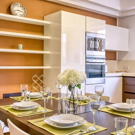 Swieqi 3 Bedroom With Patio 公寓 *