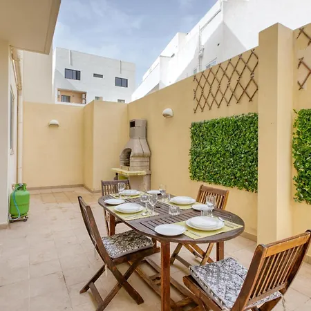 Swieqi 3 Bedroom With Patio *