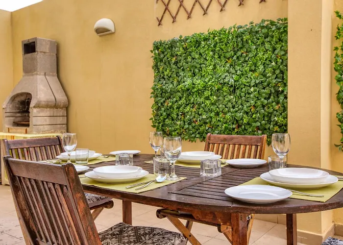 Apartament Swieqi 3 Bedroom With Patio